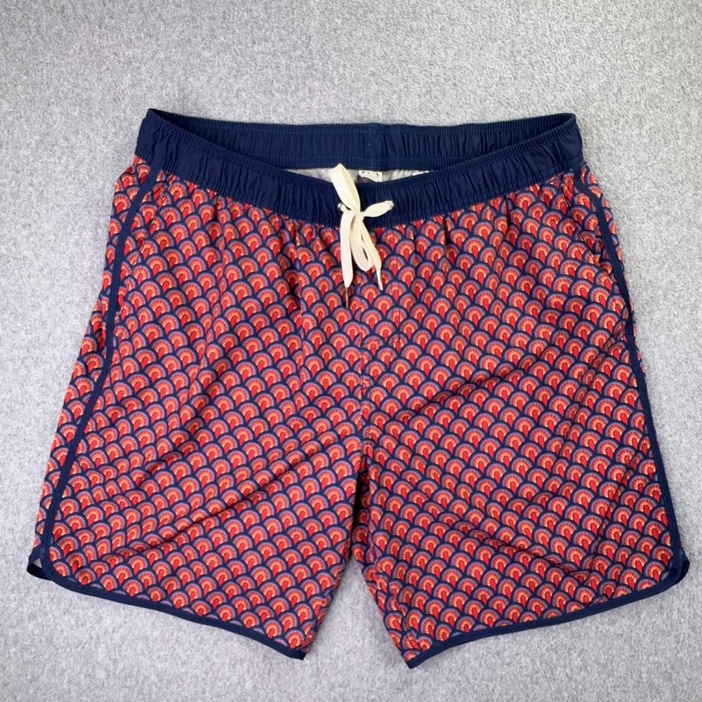Fair Harbor Swim Trunk Shorts Men's XL Red Art Deco Lined Zip Pocket 8" Coastal